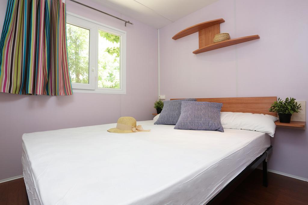 Camping Senia Riu Sant Pere Pescador Eksteriør billede